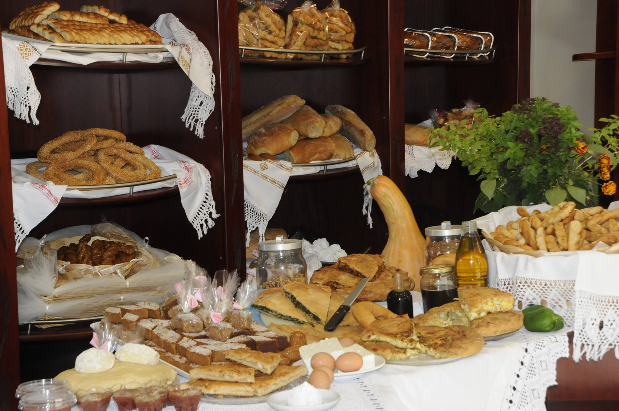 Traditional Food tour & Olive oil tasting in Kalamata
